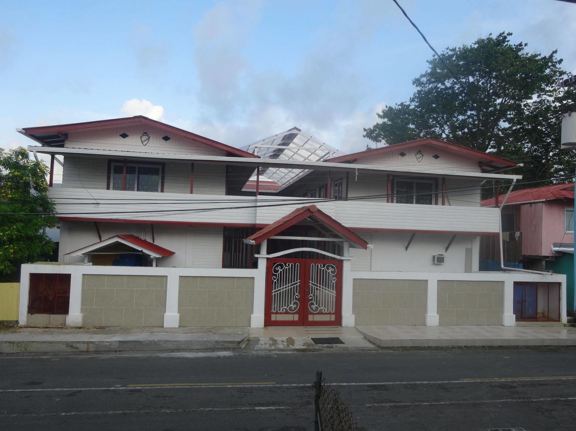 Swans Cay Hotel Bocas del Toro Exteriér fotografie
